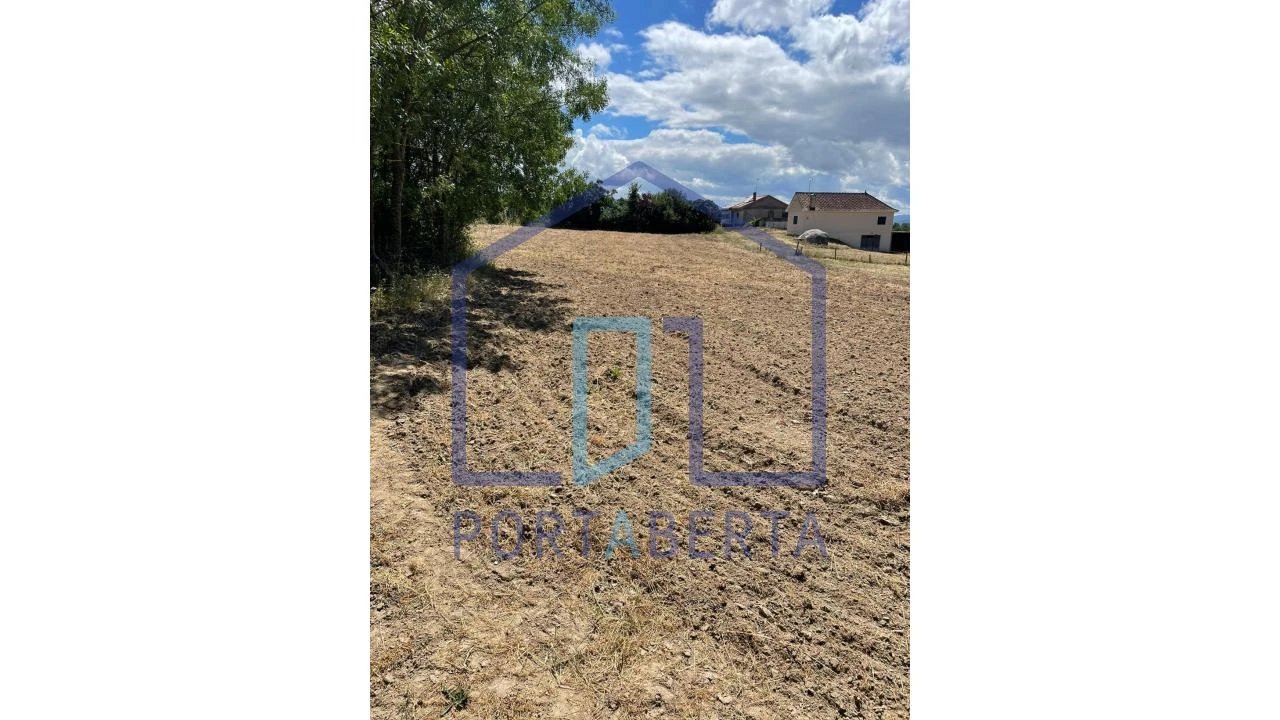 Terreno para Venda em Aguas Frias Foto 2