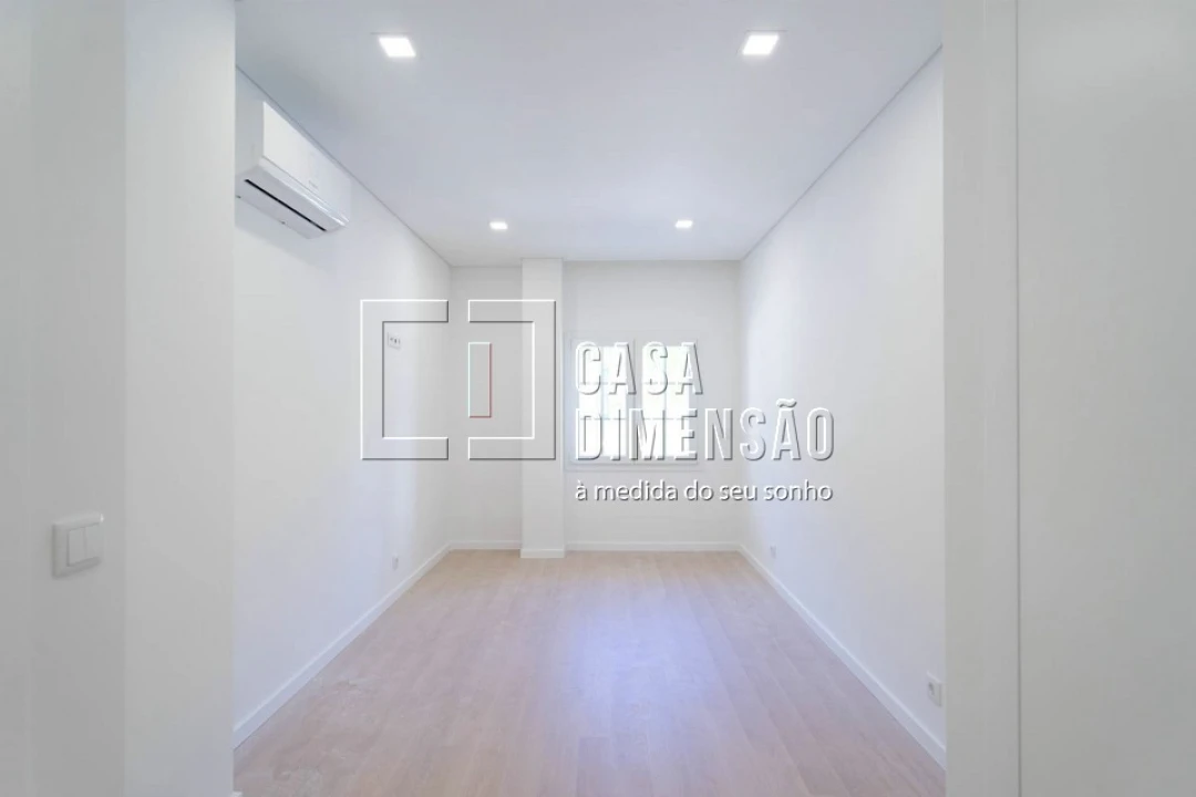 Apartamento T3 para Venda em Águas Livres Foto 29
