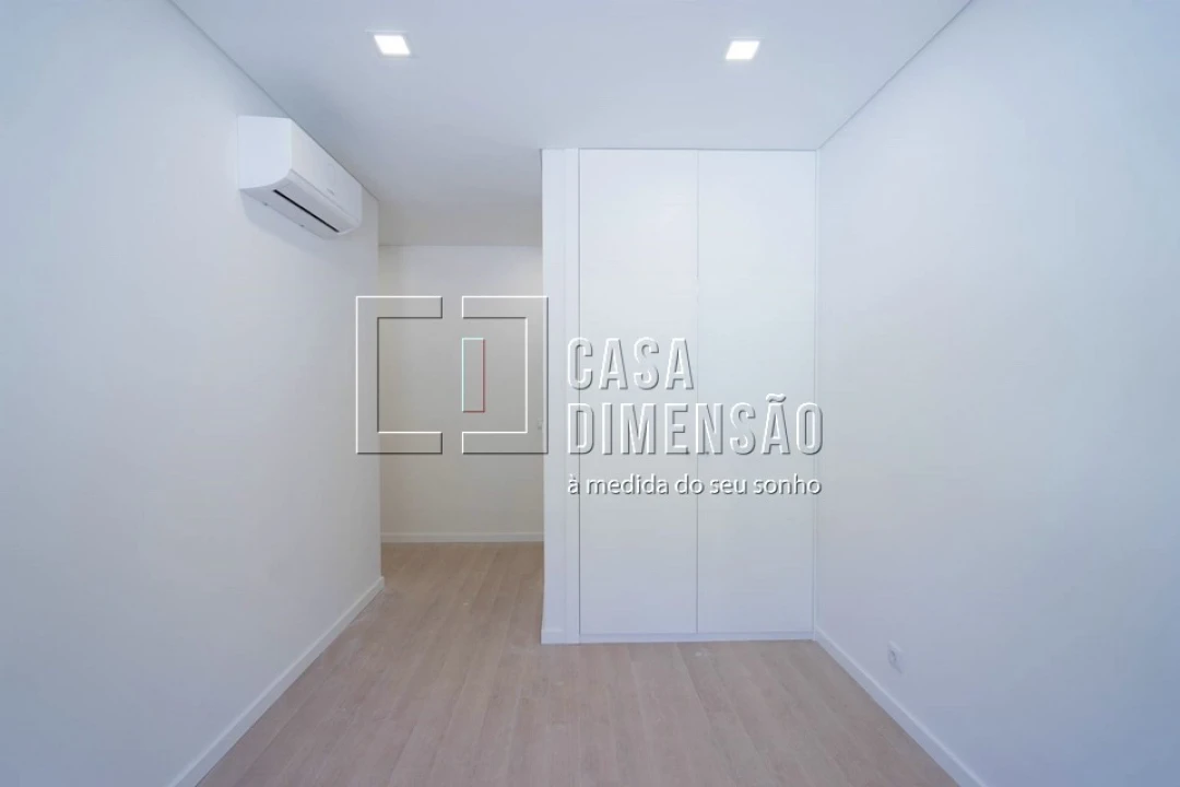 Apartamento T3 para Venda em Águas Livres Foto 39