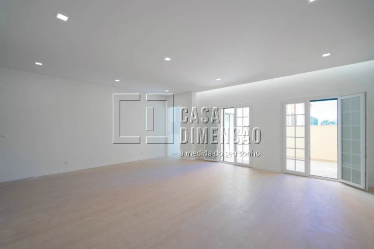Apartamento T3 para Venda em Águas Livres Foto 8