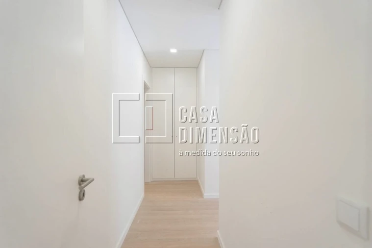 Apartamento T3 para Venda em Águas Livres Foto 36