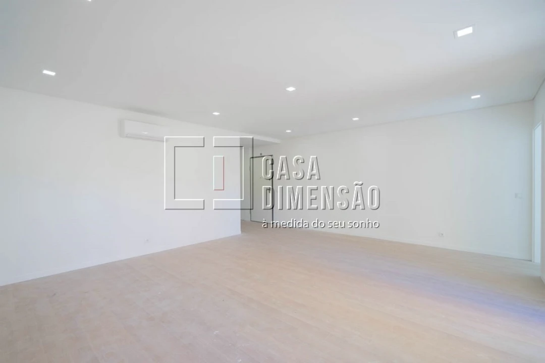 Apartamento T3 para Venda em Águas Livres Foto 9