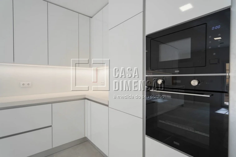 Apartamento T3 para Venda em Águas Livres Foto 19