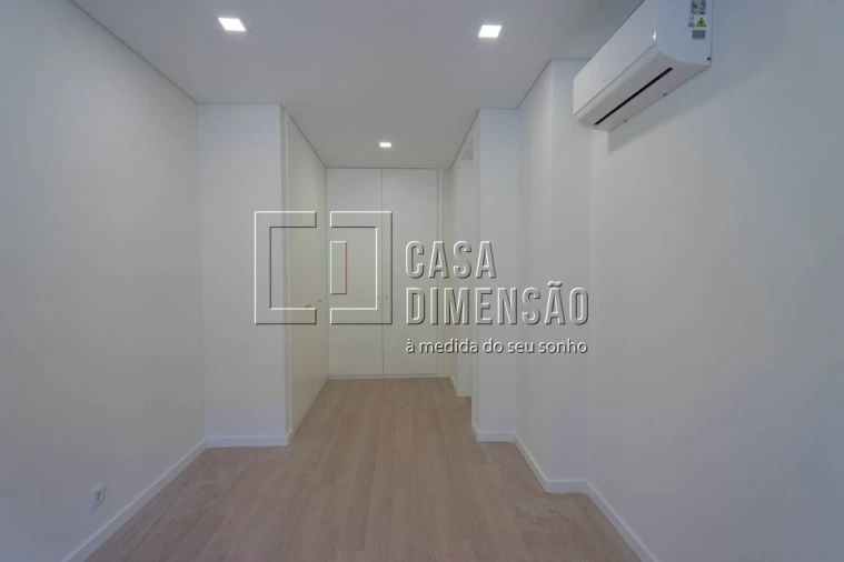Apartamento T3 para Venda em Águas Livres Foto 30