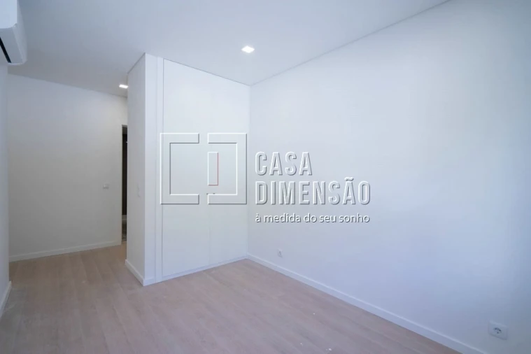 Apartamento T3 para Venda em Águas Livres Foto 37