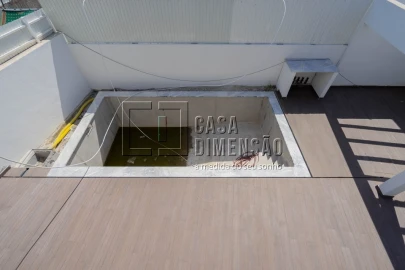 Moradia T4 para Venda em Corroios