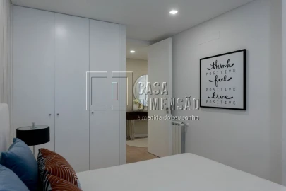 Apartamento T4 para Venda em Águas Livres