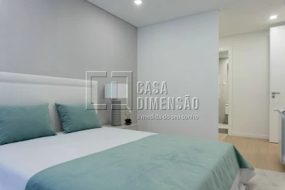 Apartamento T4 para Venda em Águas Livres