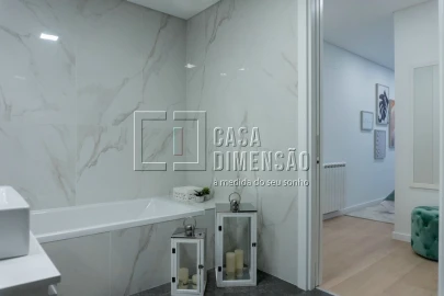 Apartamento T4 para Venda em Águas Livres