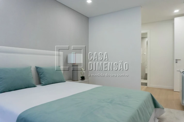 Apartamento T4 para Venda em Águas Livres Foto 51