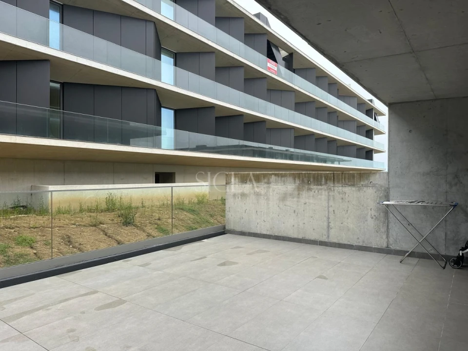 Apartamento T1 para Venda em Canidelo Foto 3