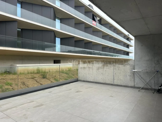 Apartamento T1 para Venda em Canidelo Foto 3