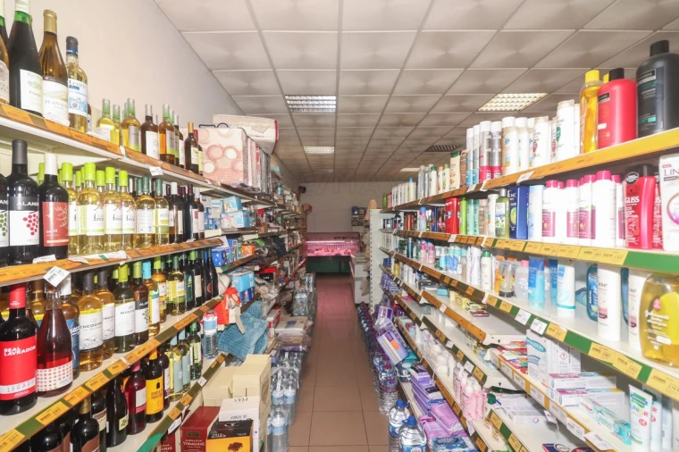 Prédio para Venda em Arruda dos Vinhos Foto 37