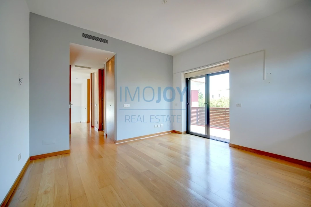 Moradia T4 para Venda em Cascais e Estoril Foto 27