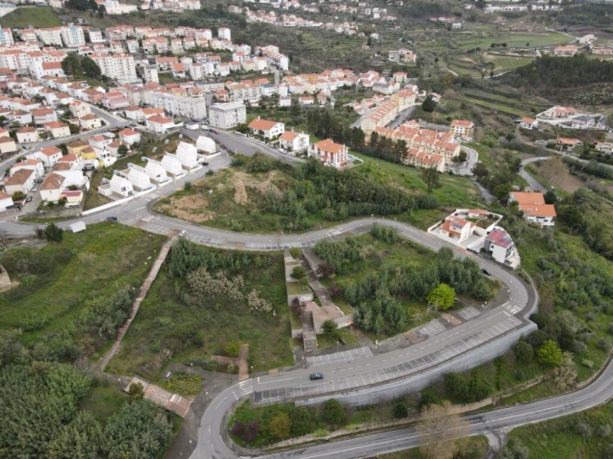 Terreno para Venda em Covilhã e Canhoso Foto 4