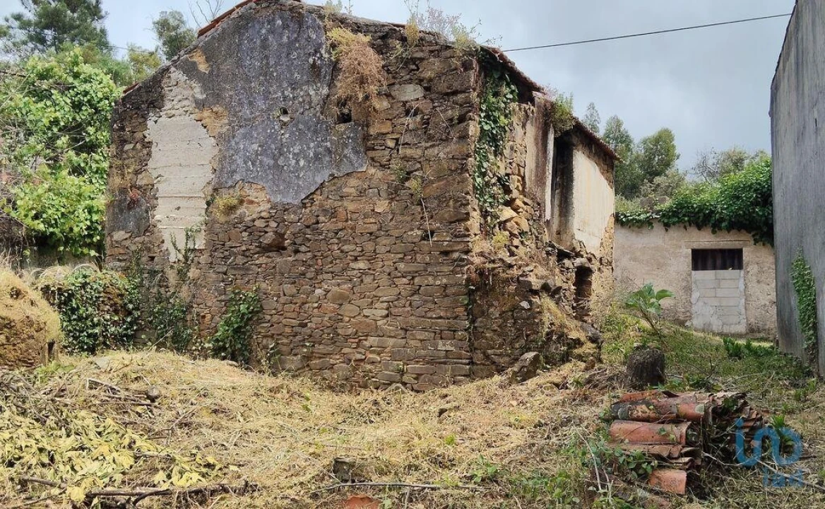 Moradia para Venda em Castanheira de Pêra e Coentral Foto 1