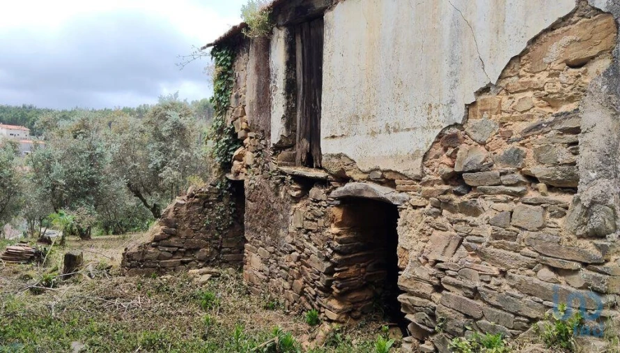 Moradia para Venda em Castanheira de Pêra e Coentral Foto 10