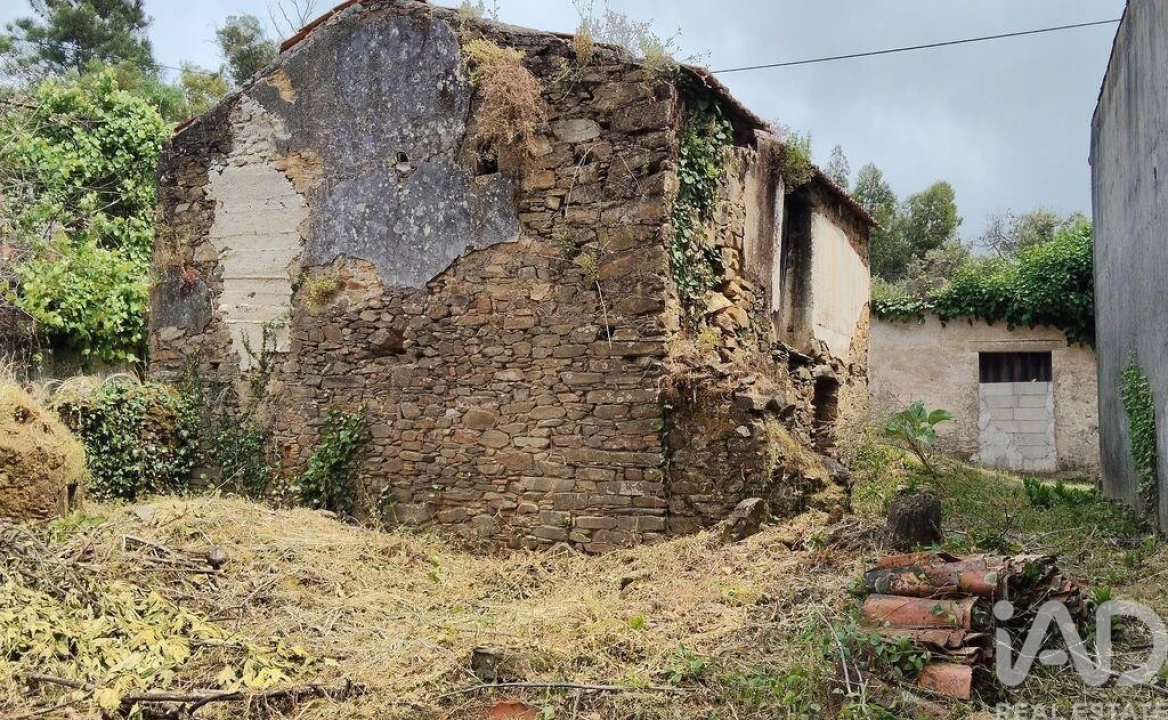 Moradia para Venda em Castanheira de Pêra e Coentral Foto 20