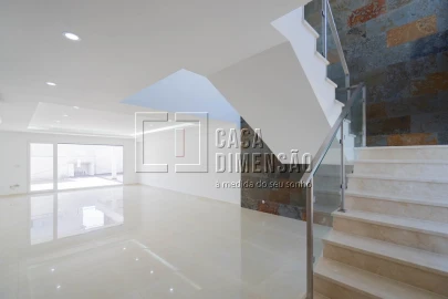 Moradia T4 para Venda em Corroios