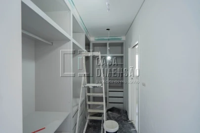 Moradia T4 para Venda em Corroios