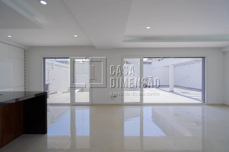 Moradia T4 para Venda em Corroios Foto 12