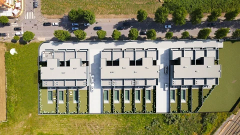 Moradia T3 para Venda em Arcozelo