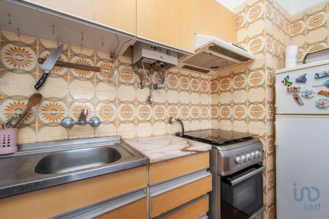 Apartamento T1 para Venda em Quarteira Foto 8