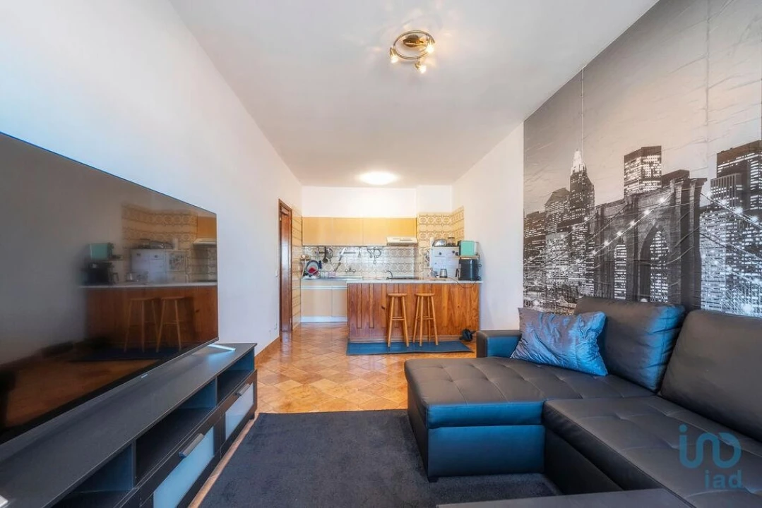 Apartamento T1 para Venda em Quarteira Foto 3