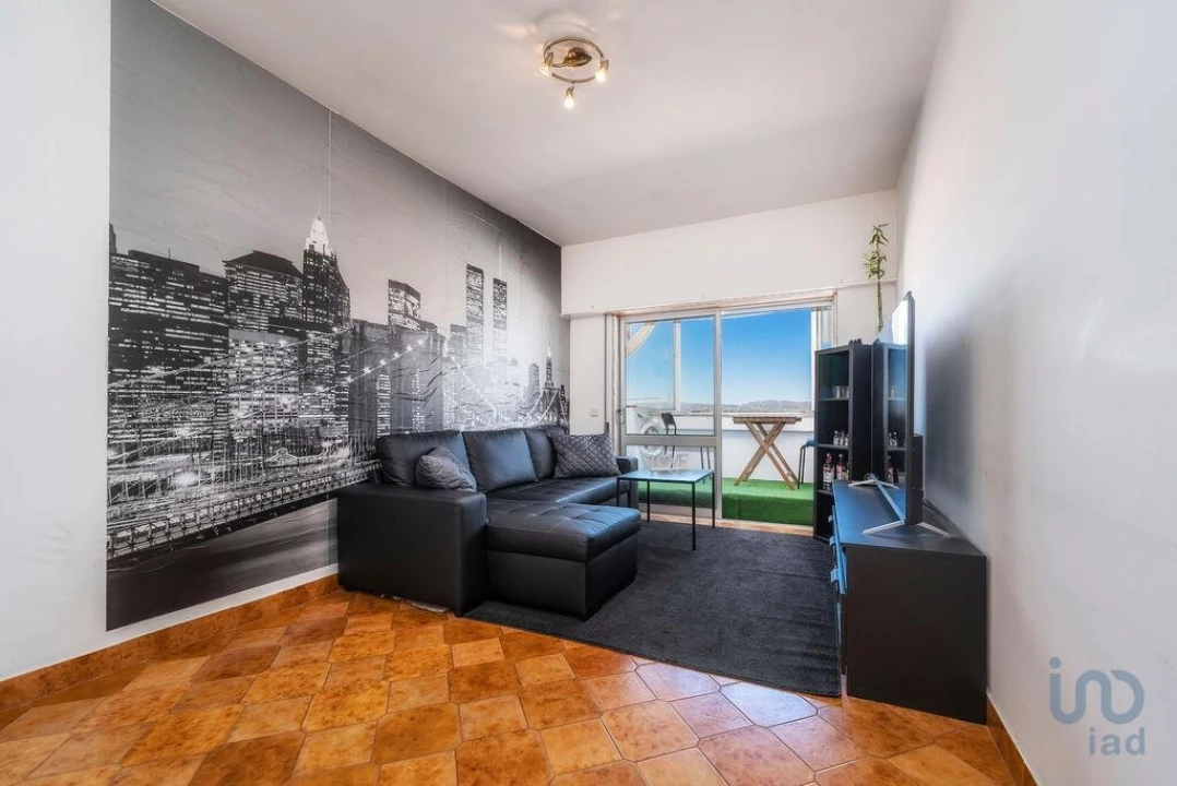 Apartamento T1 para Venda em Quarteira Foto 1