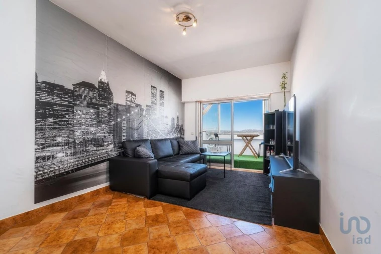 Apartamento T1 para Venda em Quarteira Foto 1