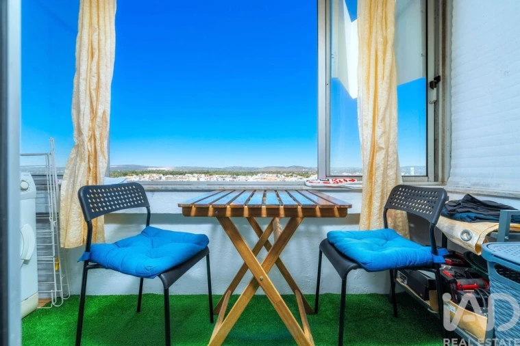 Apartamento T1 para Venda em Quarteira Foto 18