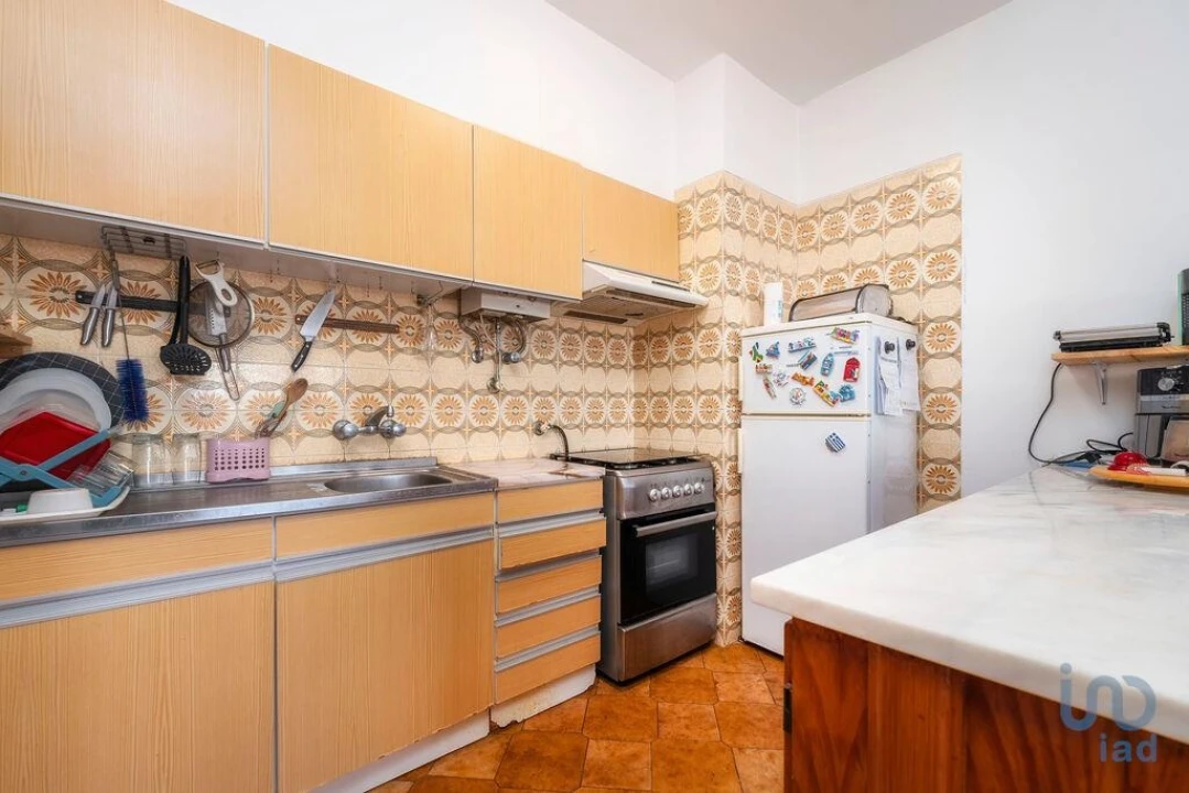 Apartamento T1 para Venda em Quarteira Foto 7