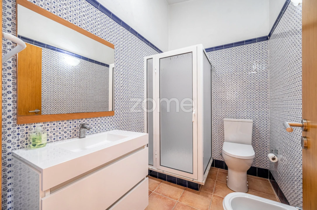 Quinta T3 para Venda em Oliveira do Douro Foto 15