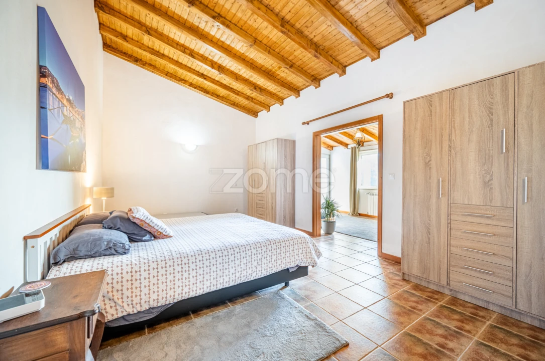 Quinta T3 para Venda em Oliveira do Douro Foto 20