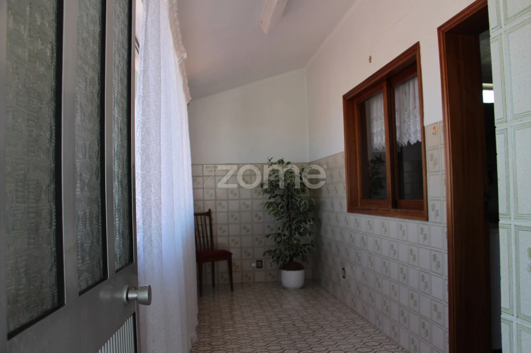 Moradia T4 para Venda em Lavos Foto 22