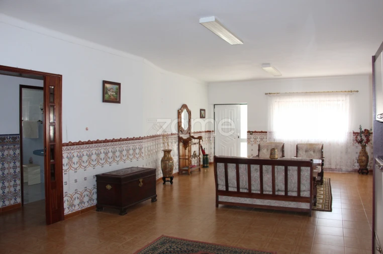 Moradia T4 para Venda em Lavos Foto 4