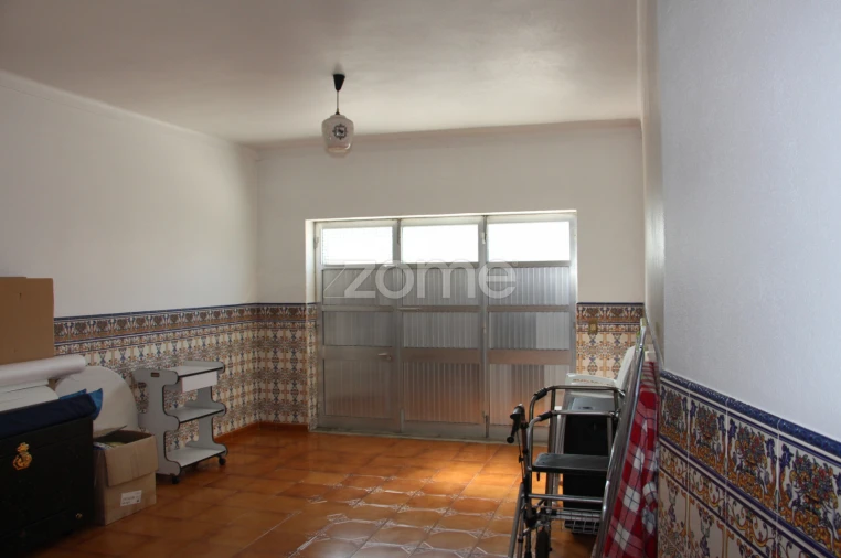 Moradia T4 para Venda em Lavos Foto 6