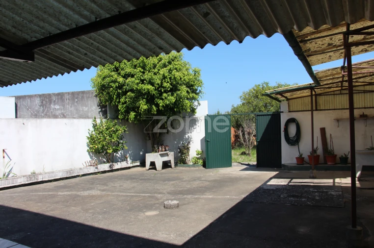 Moradia T4 para Venda em Lavos Foto 25