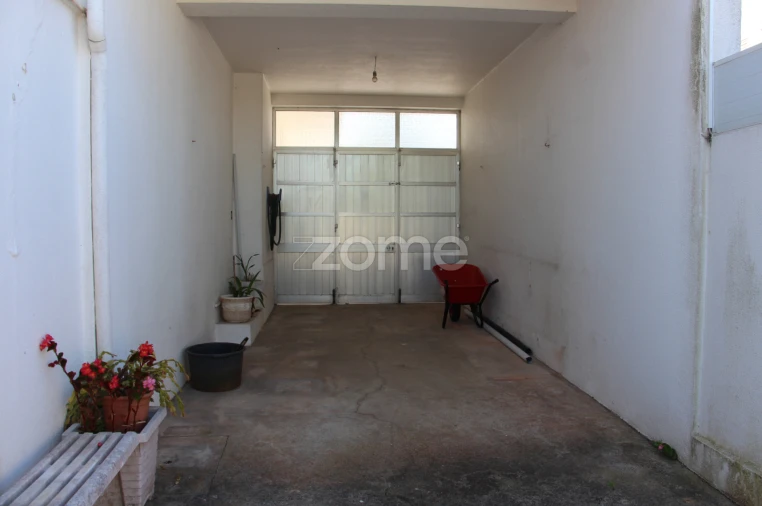 Moradia T4 para Venda em Lavos Foto 27