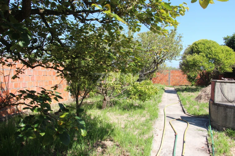 Moradia T4 para Venda em Lavos Foto 32