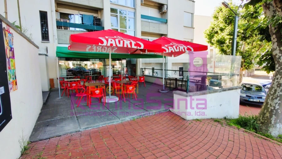 Negócio para Venda em Santo Antonio dos Olivais Foto 6