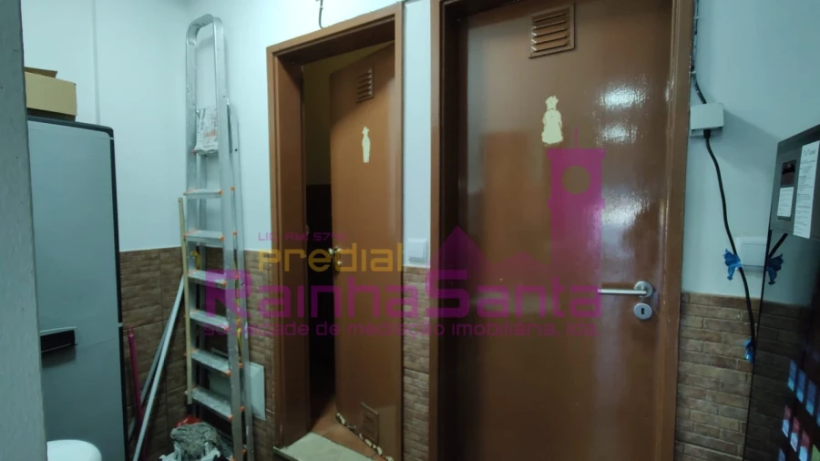 Negócio para Venda em Santo Antonio dos Olivais Foto 7