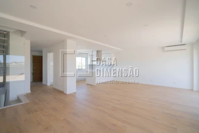 Moradia T3 para Venda em Caparica e Trafaria
