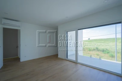 Moradia T3 para Venda em Caparica e Trafaria