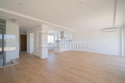 Moradia T3 para Venda em Caparica e Trafaria