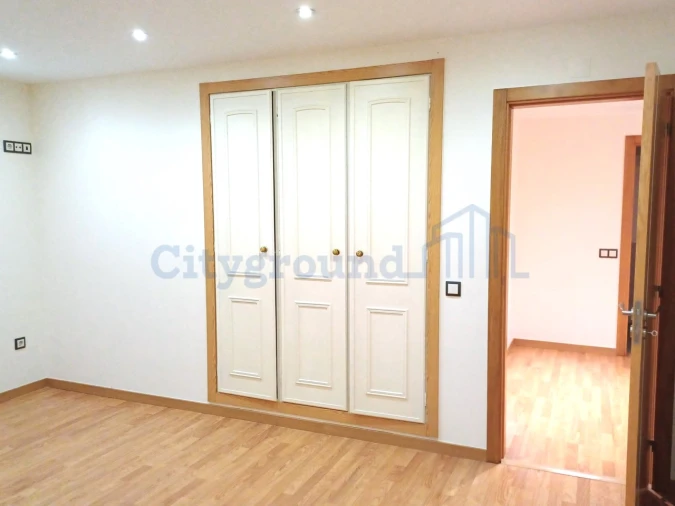 Moradia T7 para Venda em Bidoeira de Cima Foto 18