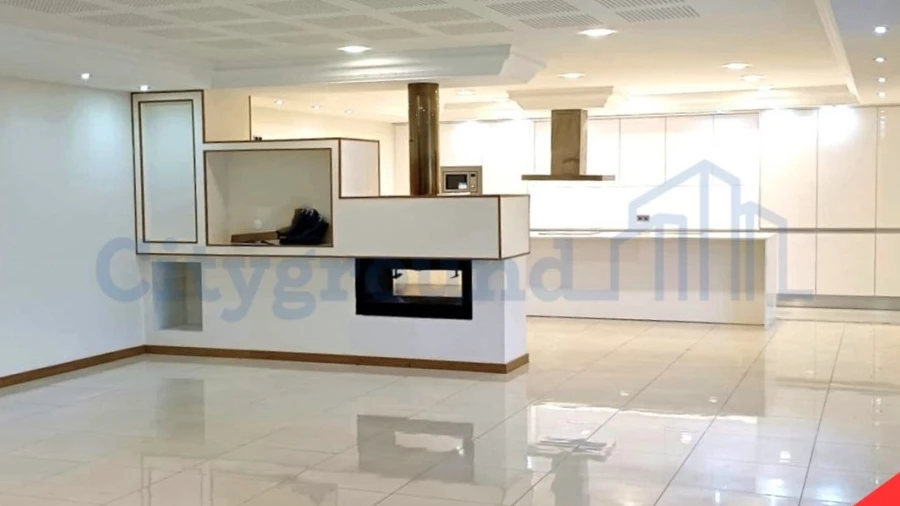 Moradia T7 para Venda em Bidoeira de Cima