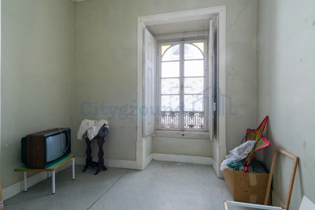 Prédio para Venda em São Martinho do Porto Foto 17