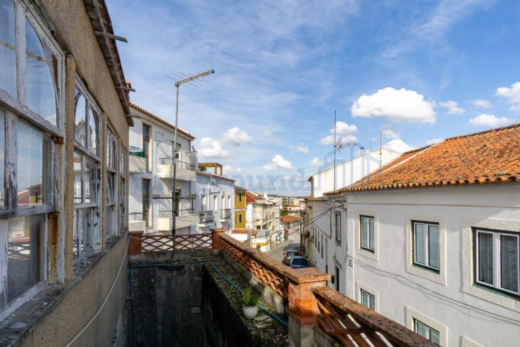 Prédio para Venda em São Martinho do Porto Foto 21