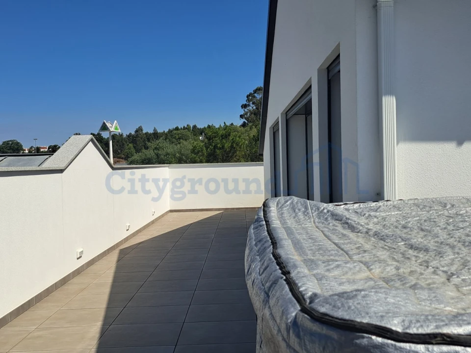 Apartamento T3 para Venda em Marrazes e Barosa Foto 36